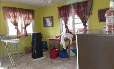 Se vende Terreno con casa campestre (HH)