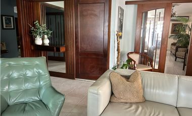 VENDO CASA UNIFAMILIAR EN CONDADO DEL REY $355.000
