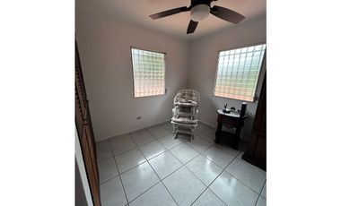 VENDO CASA UNIFAMILIAR EN CONDADO DEL REY $355.000