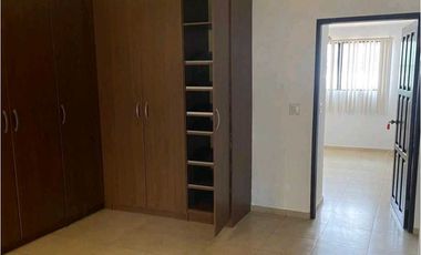 Venta de Casa en la Alameda , Calle principal