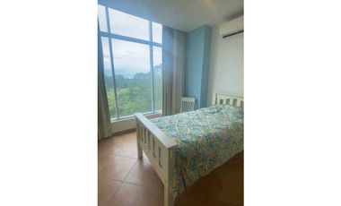 VENTA DE APARTAMENTO DE PLAYA  EN CORONADO GOLF