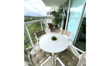 APARTAMENTO EN CLAYTON PARK II 3REC 2.5B 151M2 RODEADO DE NATURALEZA