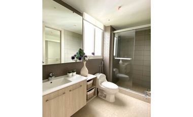 APARTAMENTO EN CLAYTON PARK II 3REC 2.5B 151M2 RODEADO DE NATURALEZA