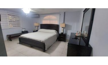 VENTA DE CASA EN CONDADO DEL REY