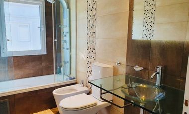 Hermosa Casa en Venta en Barrio Nuevo Quilmes