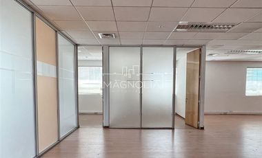 Oficina en Arriendo en A pasos de Escuela Militar