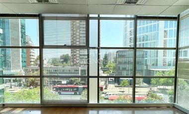 Oficina en Arriendo en A pasos de Escuela Militar