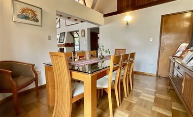 Casa en Venta en Edimburgo / Waterloo