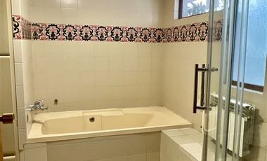 Casa en Venta en Edimburgo / Waterloo