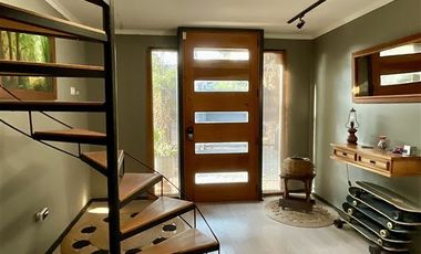 Casa en Venta en Laura De Noves / Sandro Boticelli