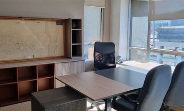 Oficina en Arriendo en portal la Dehesa
