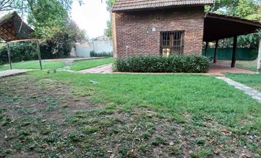 OPORTUNIDAD Venta De Casa Quinta En Hurlingham