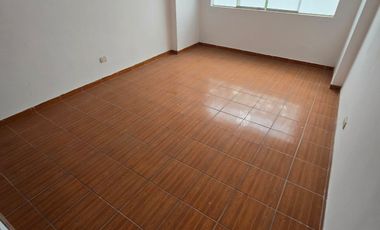 Departamento - Santiago de Surco