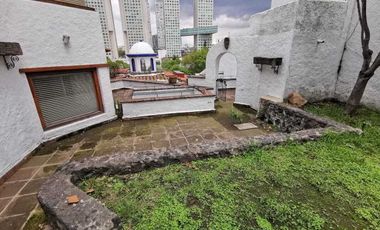 Casa en Venta en Bosques de las Lomas (m2c340)