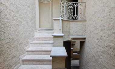 Casa en Venta en Bosques de las Lomas (m2c340)