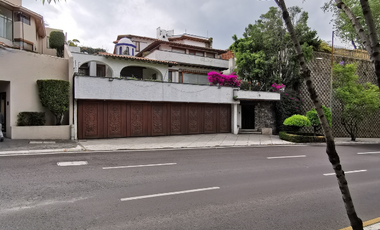 Casa en Venta en Bosques de las Lomas (m2c340)