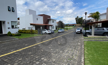 Residencial Rincón del los Encinos Casa en renta en Amomolulco