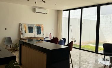 Casa en venta tipo TH con amenidades en Conkal, al norte de Mérida