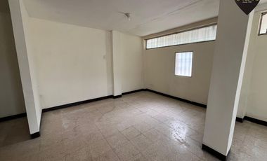 Casa de arriendo en Sur - Los Esteros – código:13349
