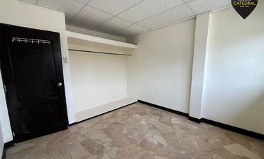 Casa de arriendo en Sur - Los Esteros – código:13349