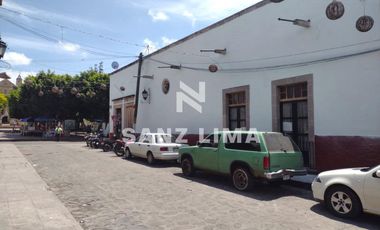 QUINTA CUITZEO: BELLA PROPIEDAD COLONIAL EN JARDIN PRINCIPAL, PARA USO COMERCIAL