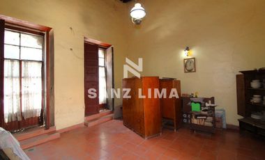 QUINTA CUITZEO: BELLA PROPIEDAD COLONIAL EN JARDIN PRINCIPAL, PARA USO COMERCIAL