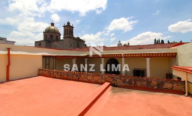 QUINTA CUITZEO: BELLA PROPIEDAD COLONIAL EN JARDIN PRINCIPAL, PARA USO COMERCIAL