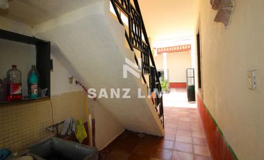 QUINTA CUITZEO: BELLA PROPIEDAD COLONIAL EN JARDIN PRINCIPAL, PARA USO COMERCIAL
