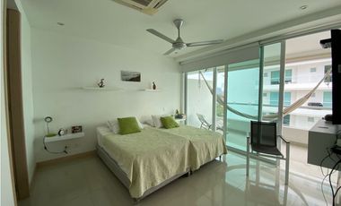 Apartamento amoblado en primera línea de playa