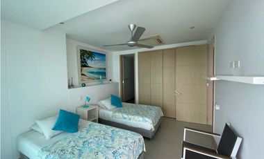 Apartamento amoblado en primera línea de playa