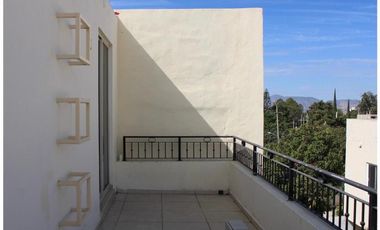 Casa en venta en Los Robles, Jalisco