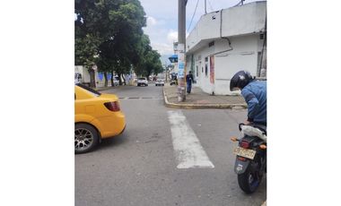 SE ARRIENDA LOCAL