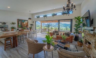 VENTA DE CASA CAMPESTRE EN EL RETIRO, INDEPENDIENTE CON VISTA A LA REP