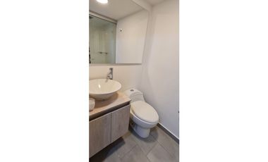 APARTAESTUDIO EN ARRIENDO SECTOR LOS BALSOS - POBLADO