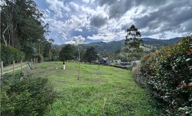 LOTE EL RETIRO SECTOR LA FE