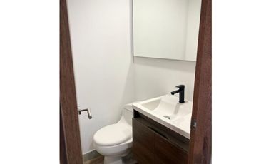 ARRIENDO AMOBLADO UNICAMENTE, APARTAESTUDIO ESTRENAR CHICO BAJO