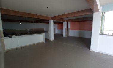 Se vende edificio y bodega en Tecamac, carretera Mexico-Pachuca