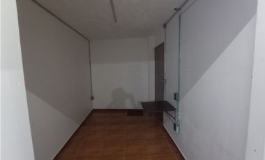 Se vende edificio y bodega en Tecamac, carretera Mexico-Pachuca