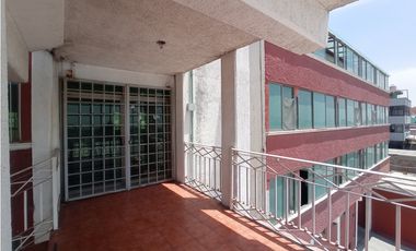 Se vende edificio y bodega en Tecamac, carretera Mexico-Pachuca