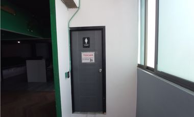 Se vende edificio y bodega en Tecamac, carretera Mexico-Pachuca