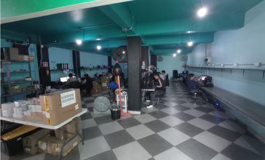 Se vende edificio y bodega en Tecamac, carretera Mexico-Pachuca