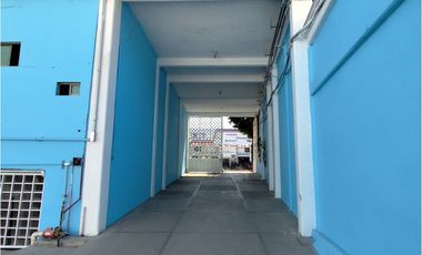 Se vende edificio y bodega en Tecamac, carretera Mexico-Pachuca