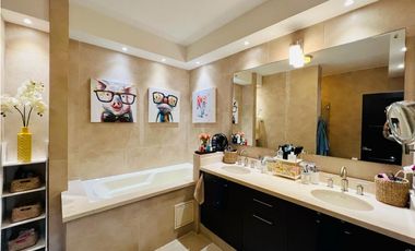 APARTAMENTO EN CLAYTON EMBASSY CLUB CON TERRAZA GRANDE  SEMI AMOBLADO