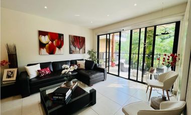 APARTAMENTO EN CLAYTON EMBASSY CLUB CON TERRAZA GRANDE  SEMI AMOBLADO