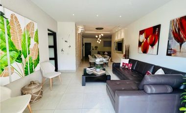 APARTAMENTO EN CLAYTON EMBASSY CLUB CON TERRAZA GRANDE  SEMI AMOBLADO
