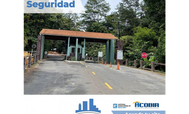 TERRENO EN CERRO AZUL