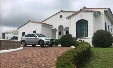 ALQUILO CASA EN SAN CARLOS HACIENDA PACIFICO