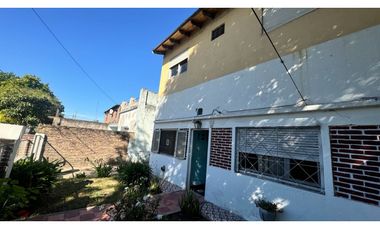 Venta casa 2 plta 6 amb Paso Del Rey