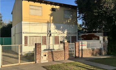 Venta casa 2 plta 6 amb Paso Del Rey
