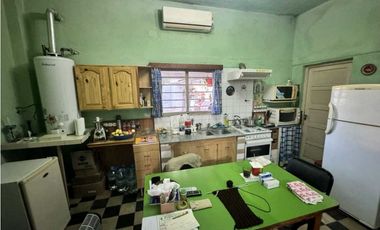 Venta casa 2 plta 6 amb Paso Del Rey